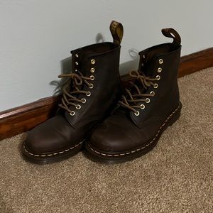 Doc Marten’s lace up boots. Size 8